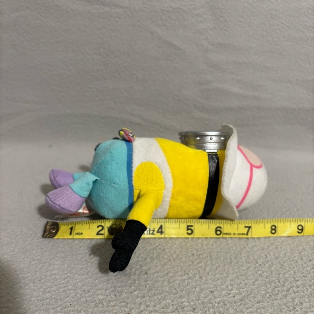 Ty Beanie Baby Jerry the Minion Tourist 8” Plush with Hat and Glasses - Picture 2 of 4